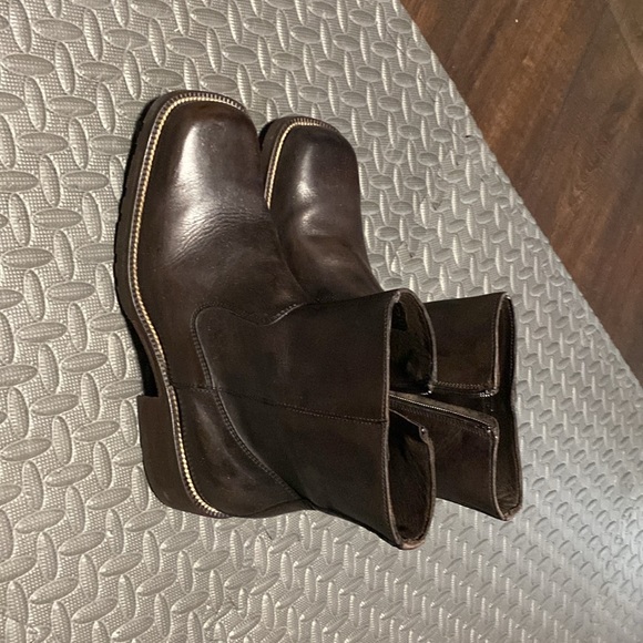 Boots - Picture 2 of 3